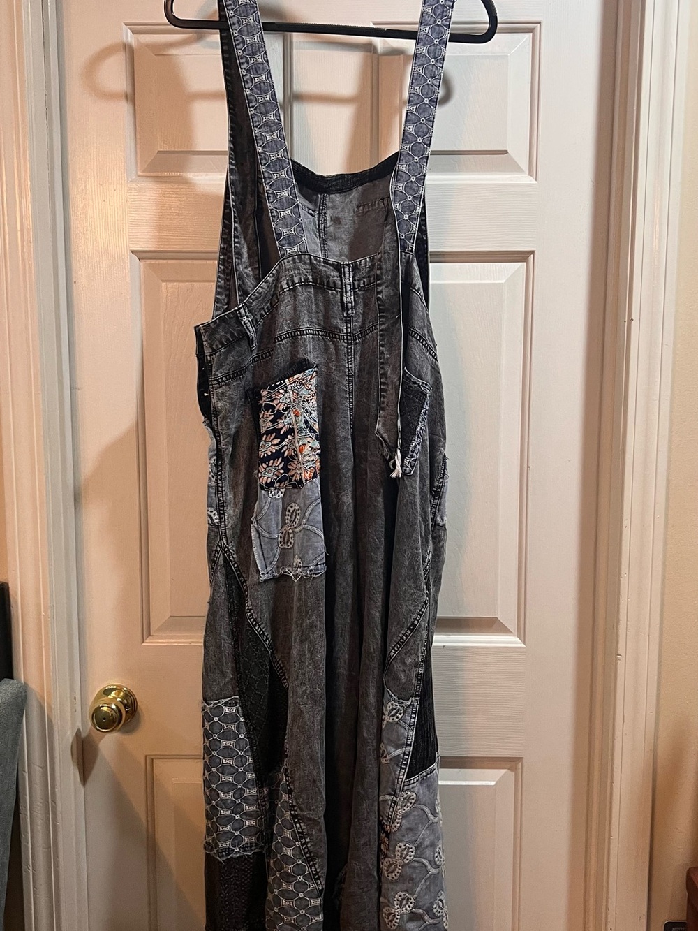 Oli &Hali NWOT Patchwork Gray Denim Overalls with Paisley Accents - Picture 4 of 5